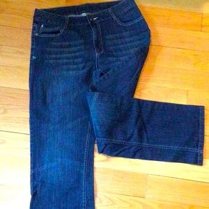 Passport size 12 women’s jeans